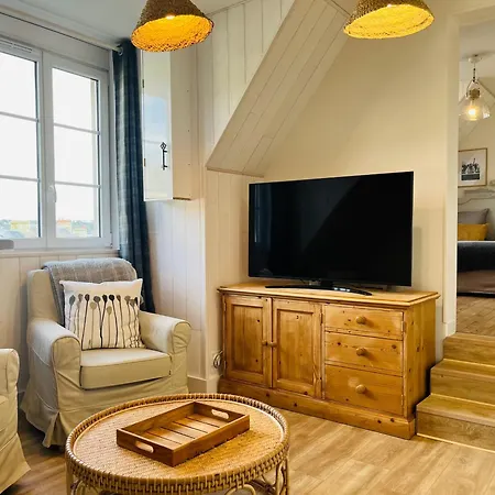 Appartement Cosy Bord De Mer Port-en-Bessin-Huppain Exterior photo